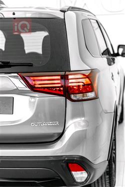 میتسوبیشی ئاوتلاندەر